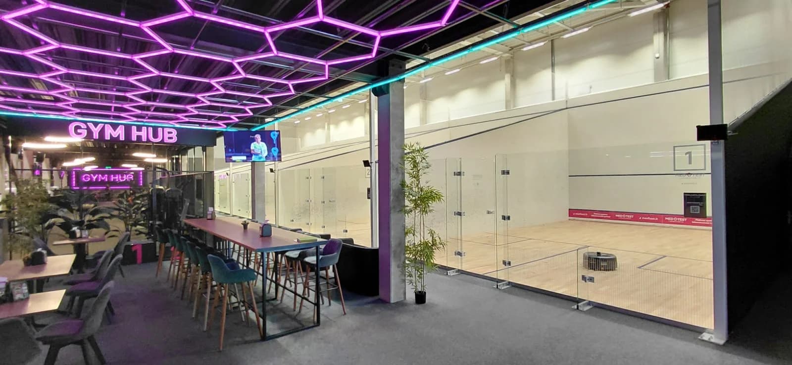 COURTWALL System 4.0 squash courts in Kaunas, Lithuania